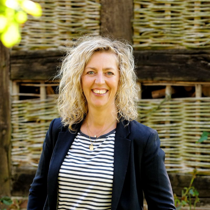  Martina Warnken